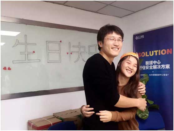 ���տ옷  �ж�����